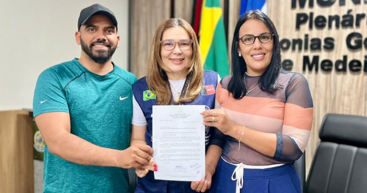 Leia mais sobre o artigo Câmara de Pedra Lavrada solicita Castramóvel ao Governo do Estado